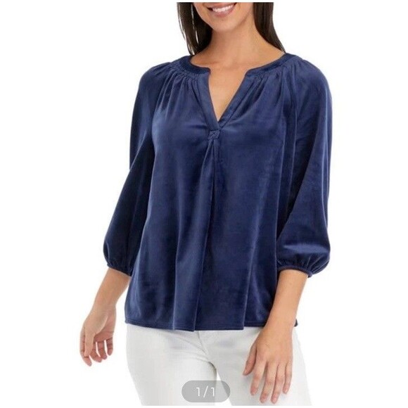 Crown & Ivy NWT Women’s‎ Icon Peasant Top Size XXL Harbor Navy Velvet - Picture 2 of 10
